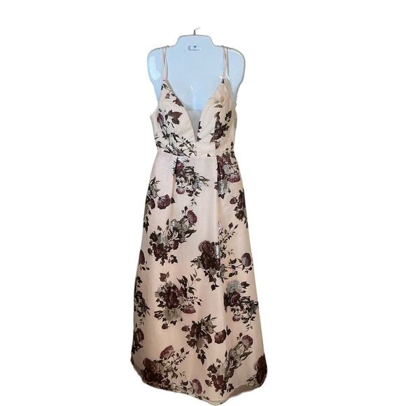 CRYSTAL DOLL Pink Metallic Floral Deep V-Neck Ball Gown Prom Bridesmaid Sz 3 - Picture 1 of 15